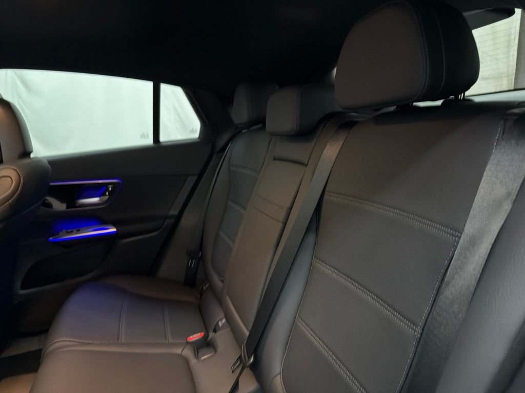 New 2026 Black Mercedes-Benz GLC 300 image 19