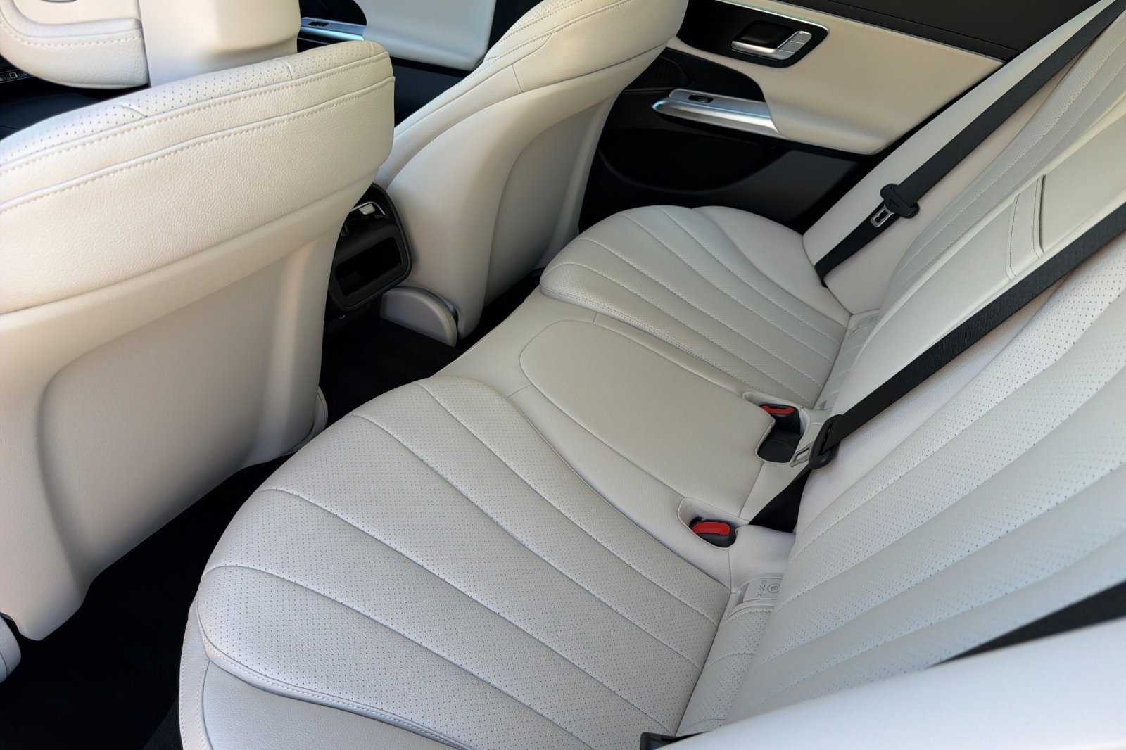New 2027 Cirrus Silver Metallic Mercedes-Benz E 350 image 10