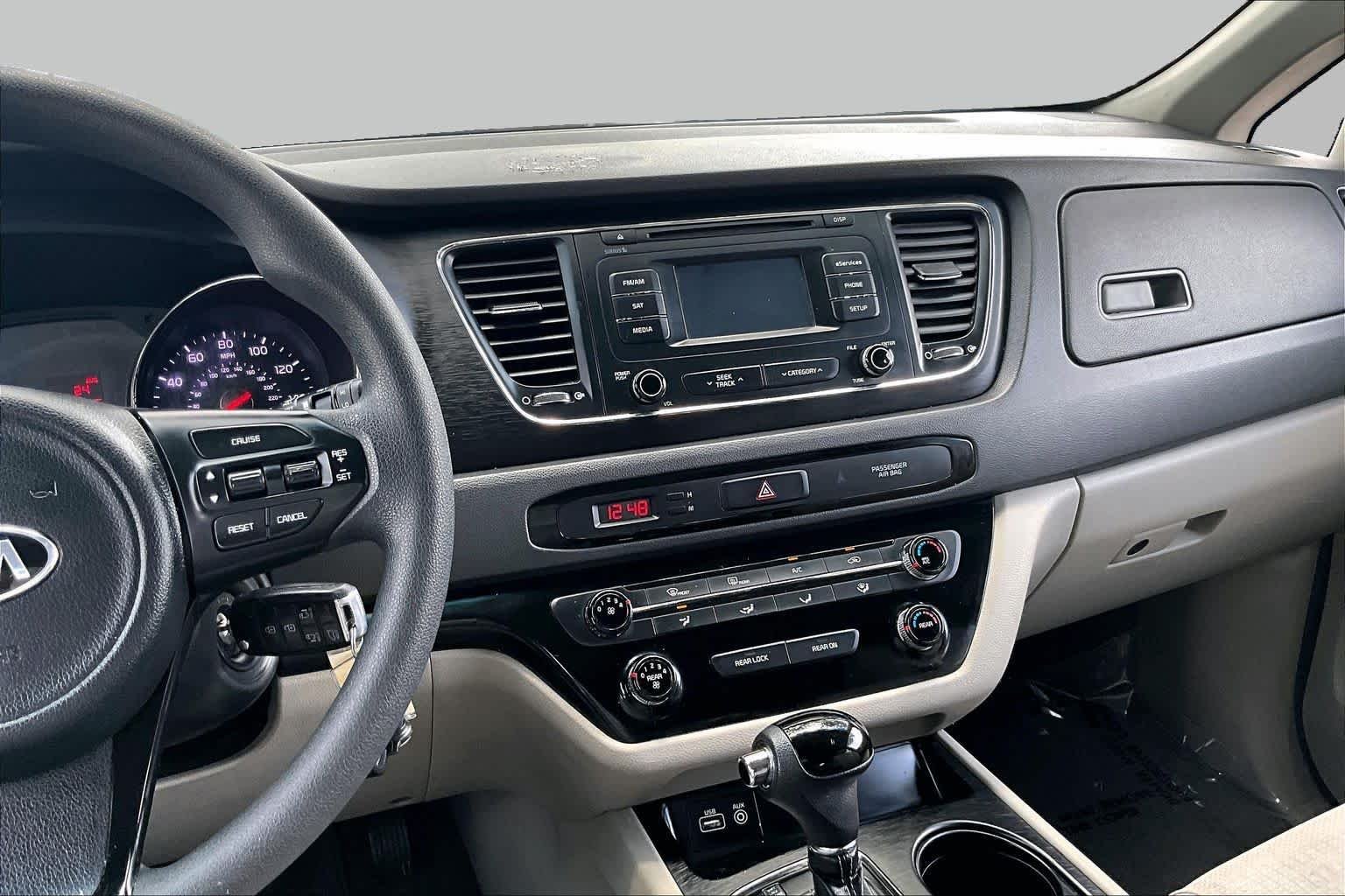 Pre-Owned 2016 Kia Sedona LX