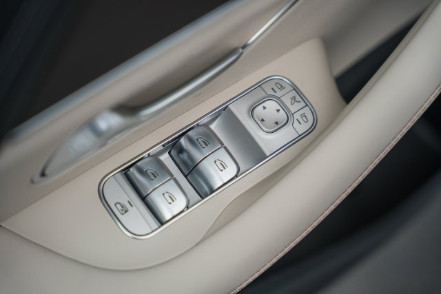New 2027 Polar White Mercedes-Benz  image 92
