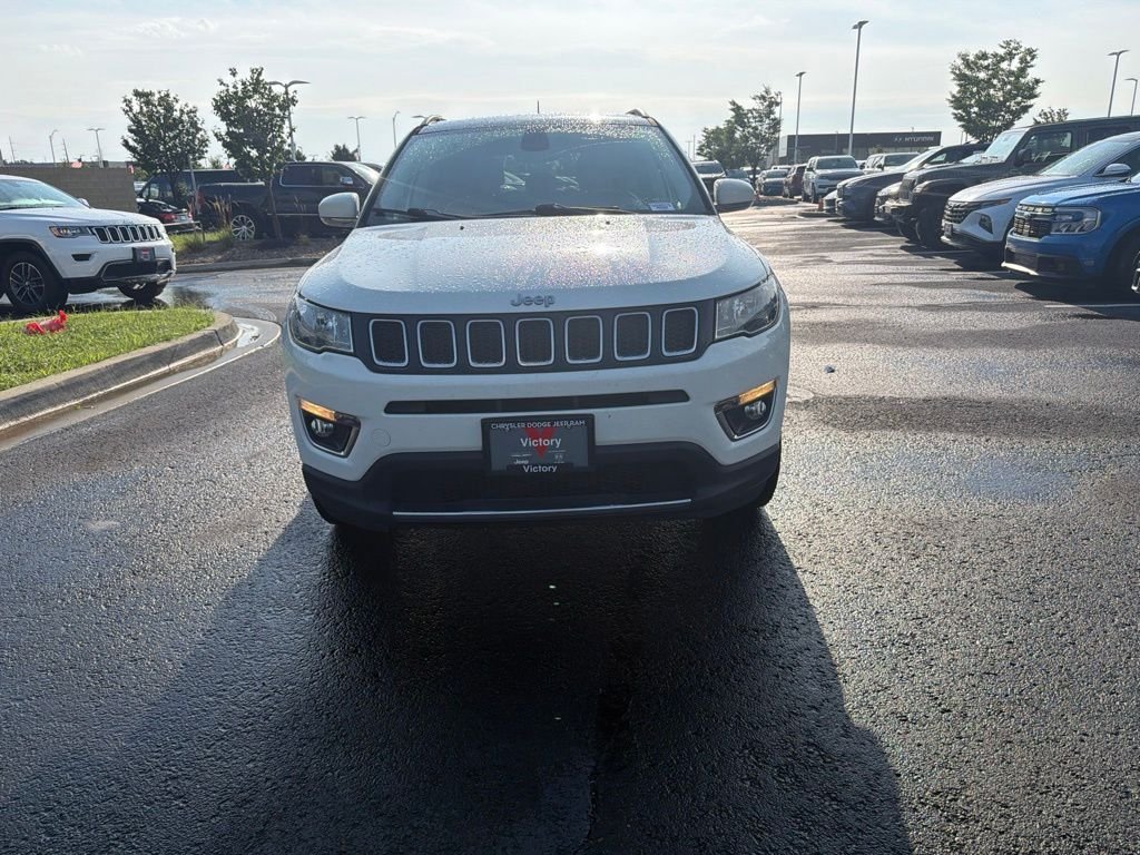 Used 2018 Jeep Compass Limited with VIN 3C4NJDCB9JT402949 for sale in Kansas City
