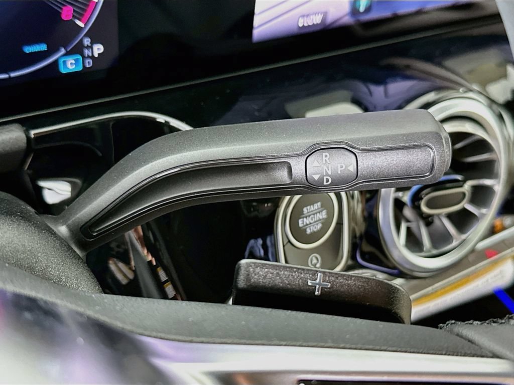 New 2026 Polar White Mercedes-Benz GLA 250 image 49