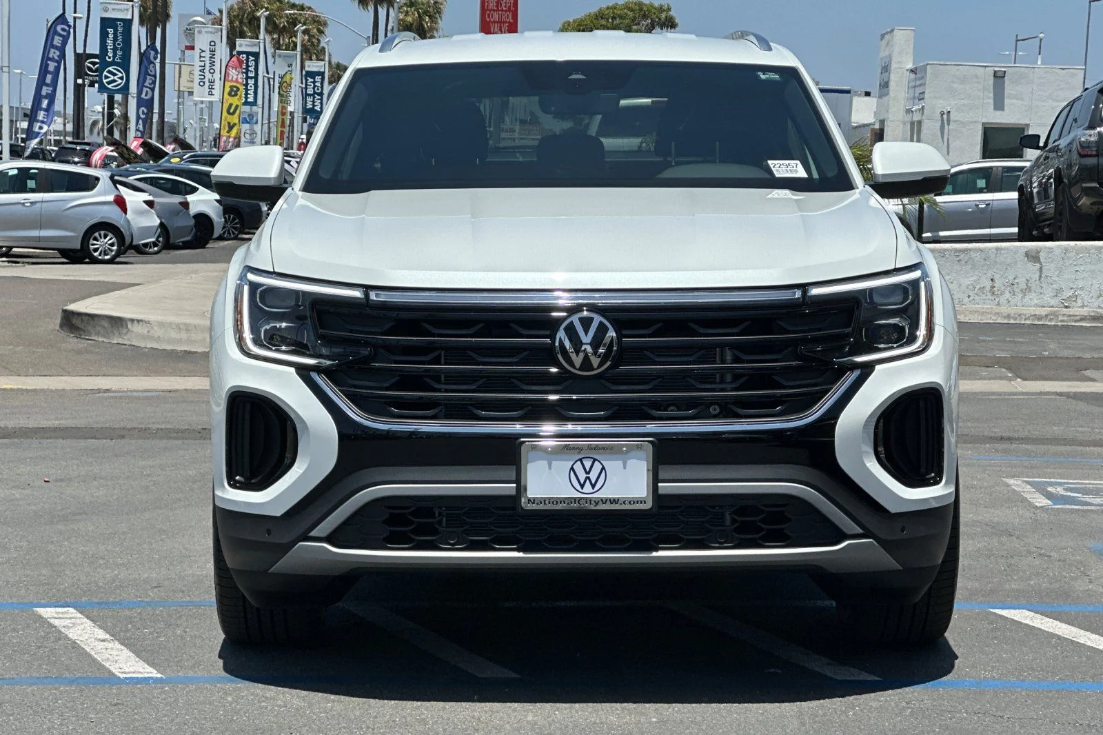 New 2026 White Volkswagen 2.0T SE w/Technology image 3