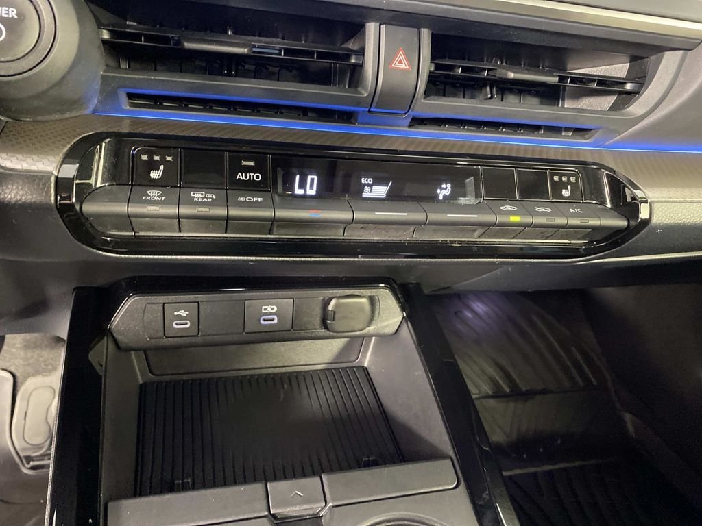 Used 2023 Silver Toyota XLE image 20