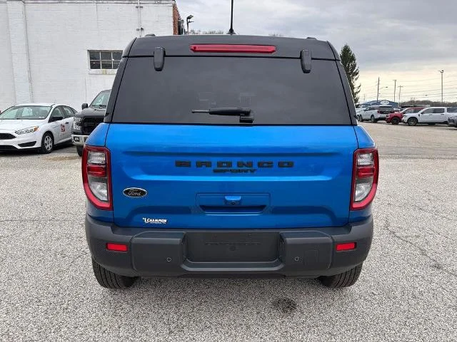 New 2025 Velocity Blue Metallic Ford Big Bend® image 6