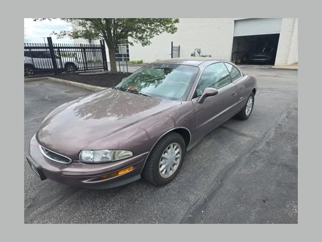 1995 Buick Riviera's photo