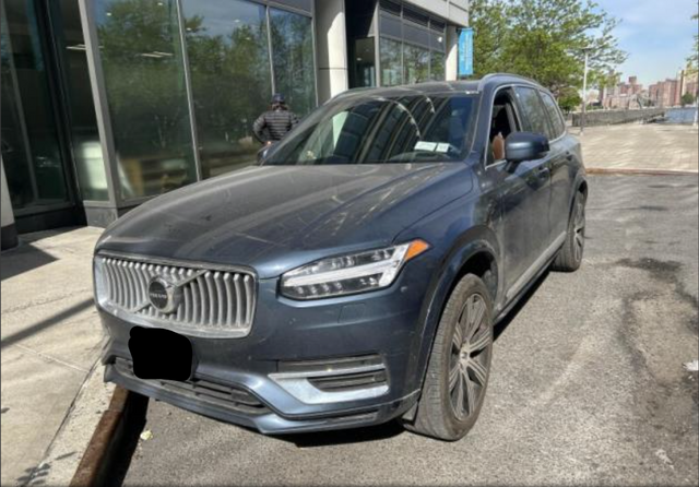 2023 Volvo XC90 T8 Recharge Plus Bright Theme 7-Seat 4WD's photo