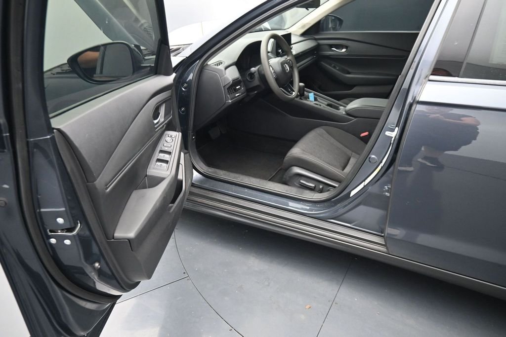 2023 Honda Accord EX - Photo 15