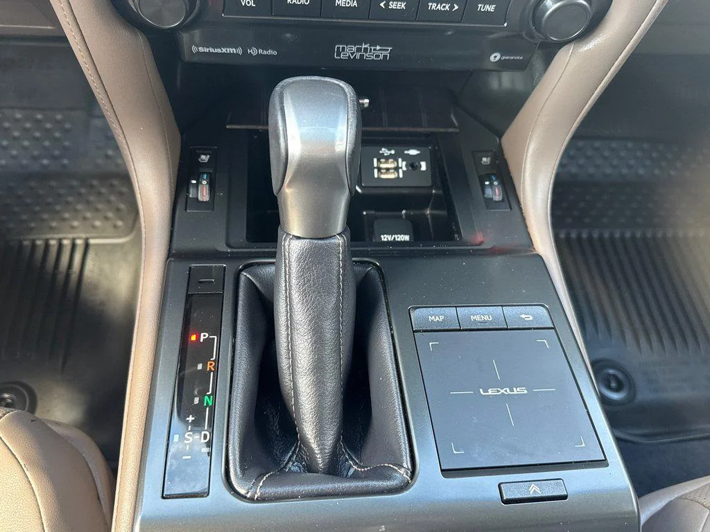 Used 2023 Nebula Gray Pearl Lexus GX 460 Premium 4WD image 23