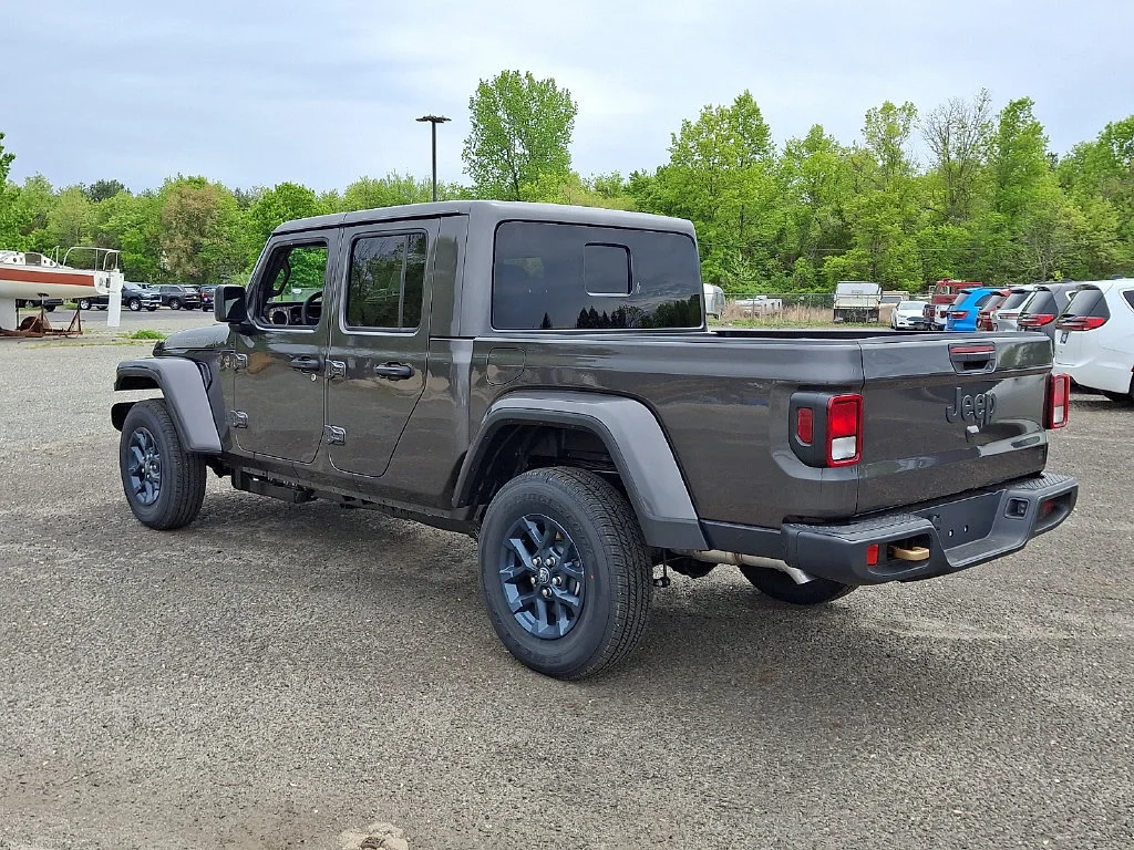 New 2026 Granite Crystal Metallic Clear-Coat Exterior Paint Jeep 85th Anniversary Edition image 6