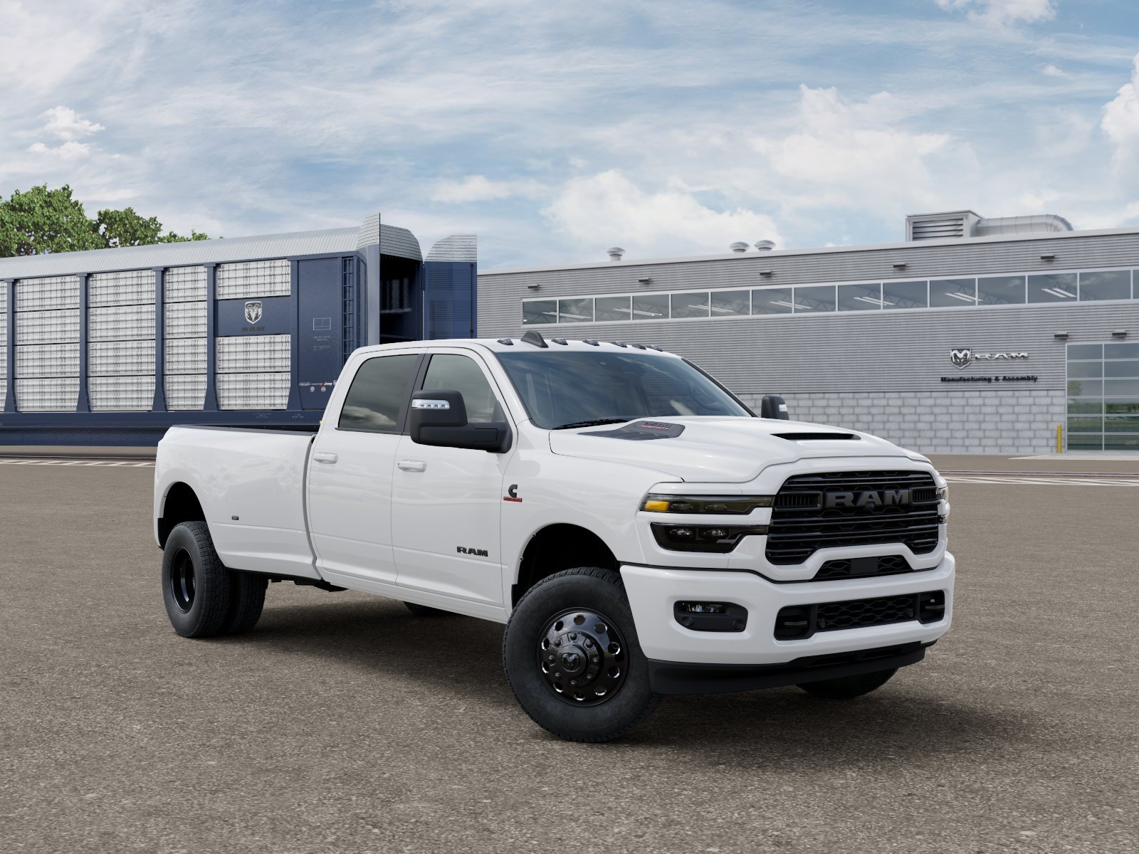 New 2026 Bright White Clear-Coat Exterior Paint RAM Laramie image 3