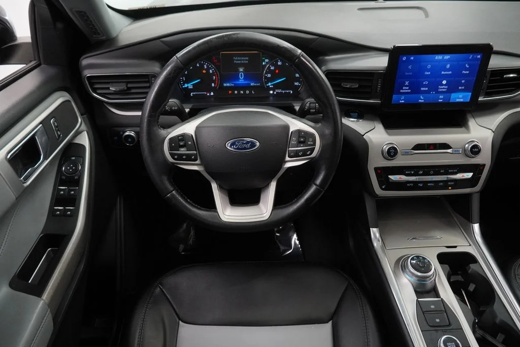 Used 2022 Black Ford XLT image 28
