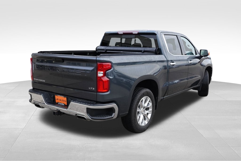 Used 2019 SHADOW GRAY METALLIC Chevrolet LTZ image 6