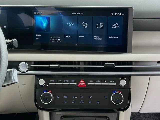 New 2026 Hyundai TUCSON HYBRID SEL