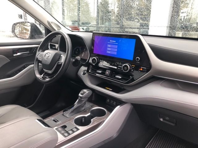 Used 2023 Silver Toyota Limited image 18