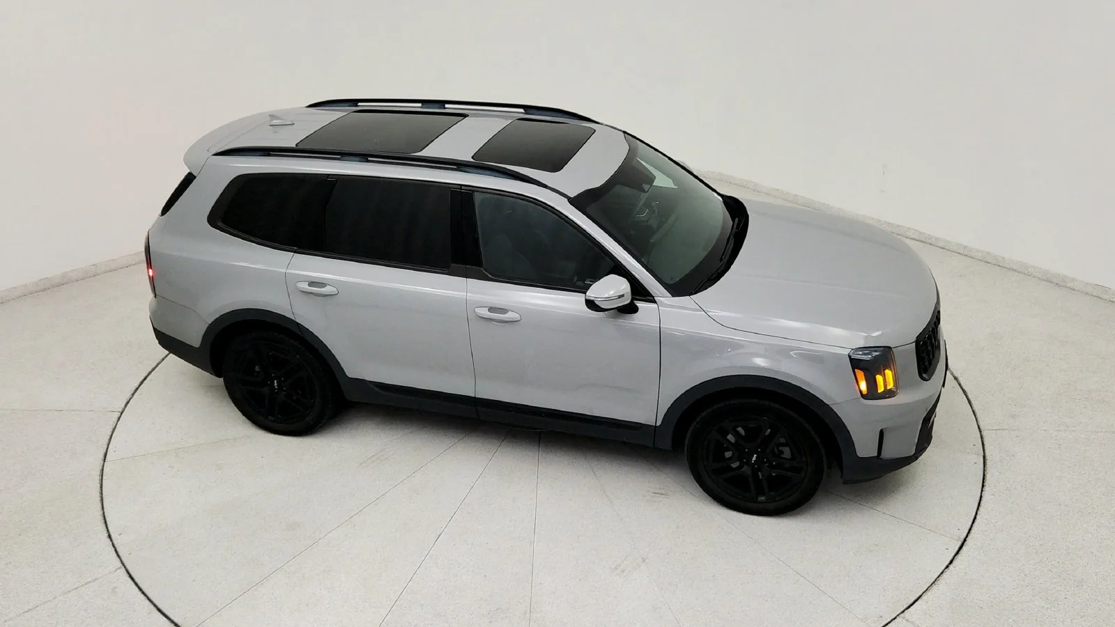 Used 2024 Gray Kia SX X-Line image 20