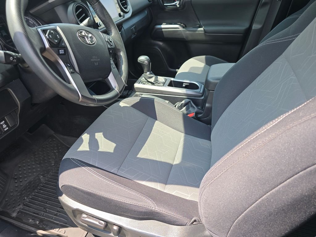 Used 2022 Black Toyota TRD Off-Road image 19