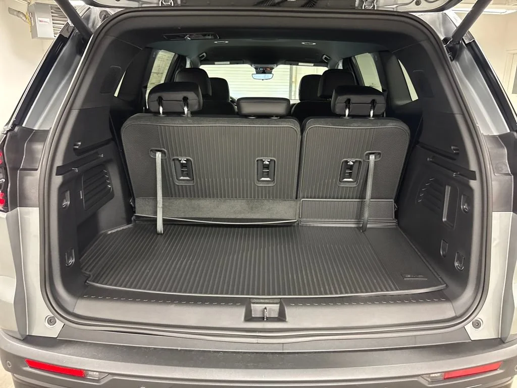 2026 GMC Acadia Elevation - Photo 17