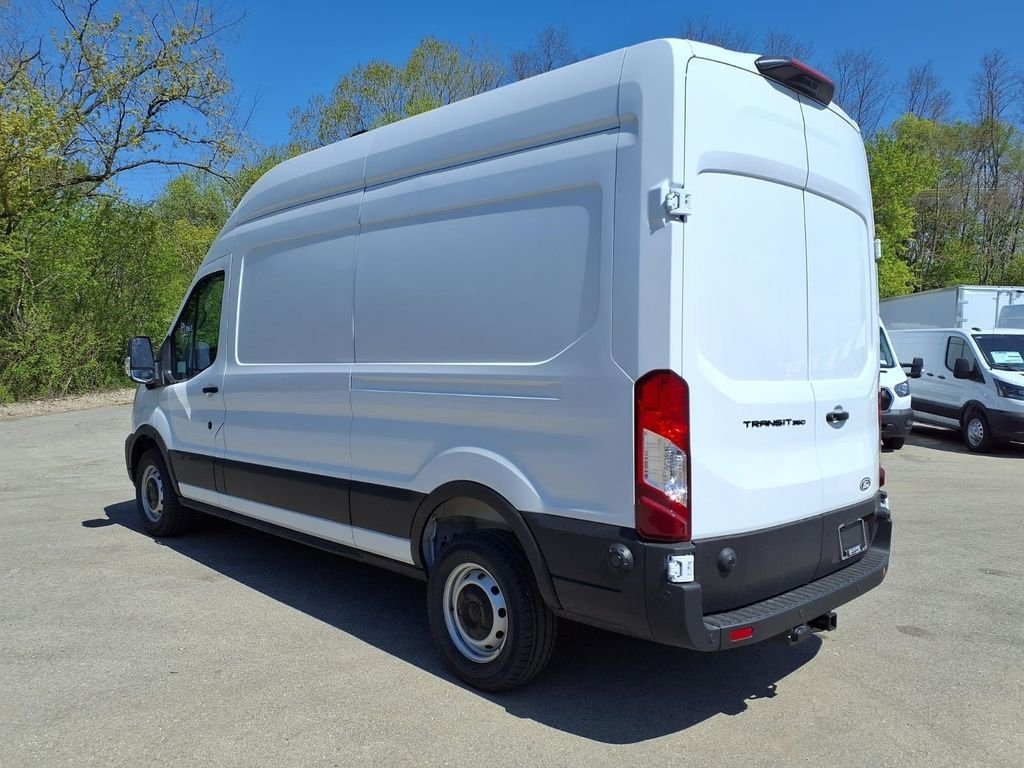 New 2026 Oxford White Ford Cargo Van image 2