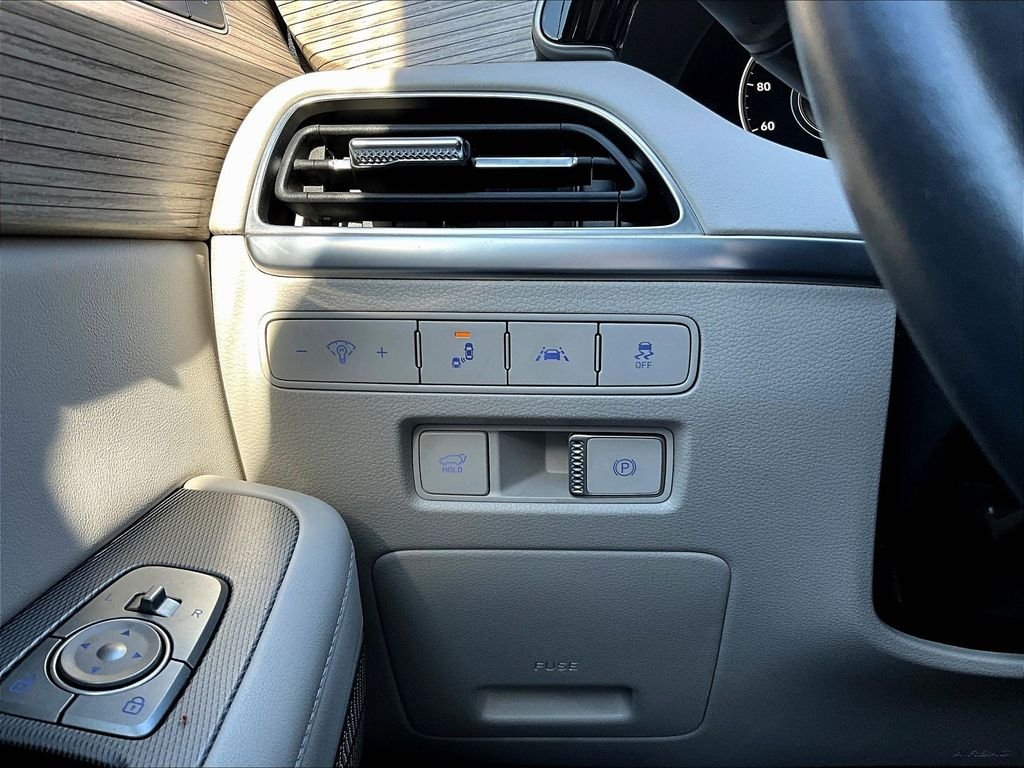 Certified Used 2021 White Hyundai Limited image 17