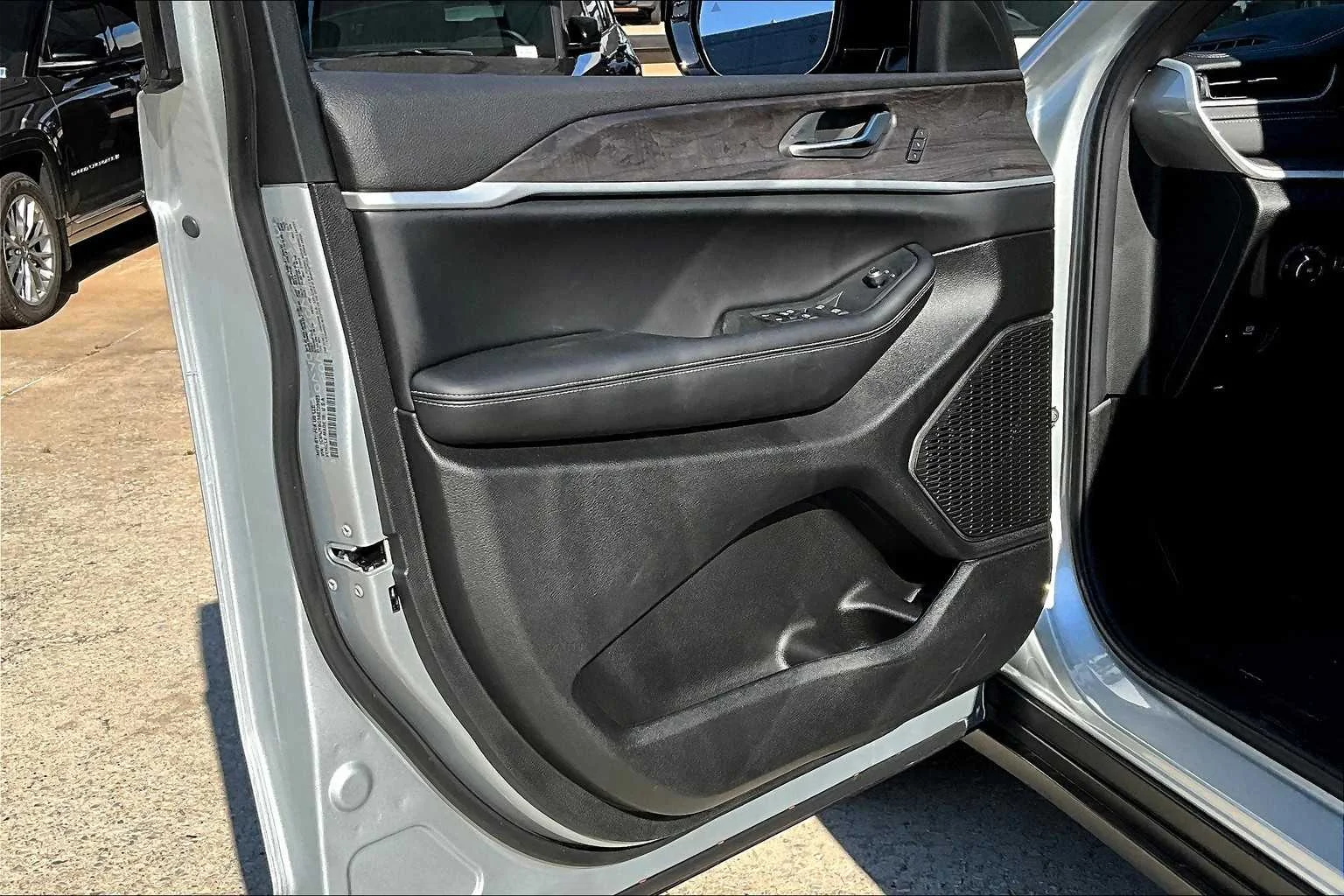 2025 Jeep Grand Cherokee L Limited - Photo 11