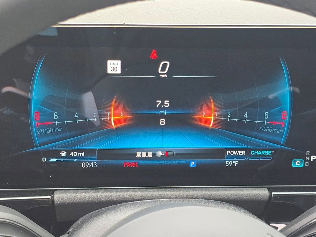 New 2026 MANUFAKTUR Alpine Grey Mercedes-Benz GLA 35 AMG® image 66