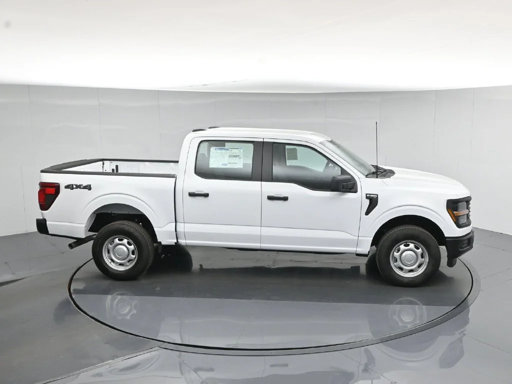 New 2026 White Ford XL image 51