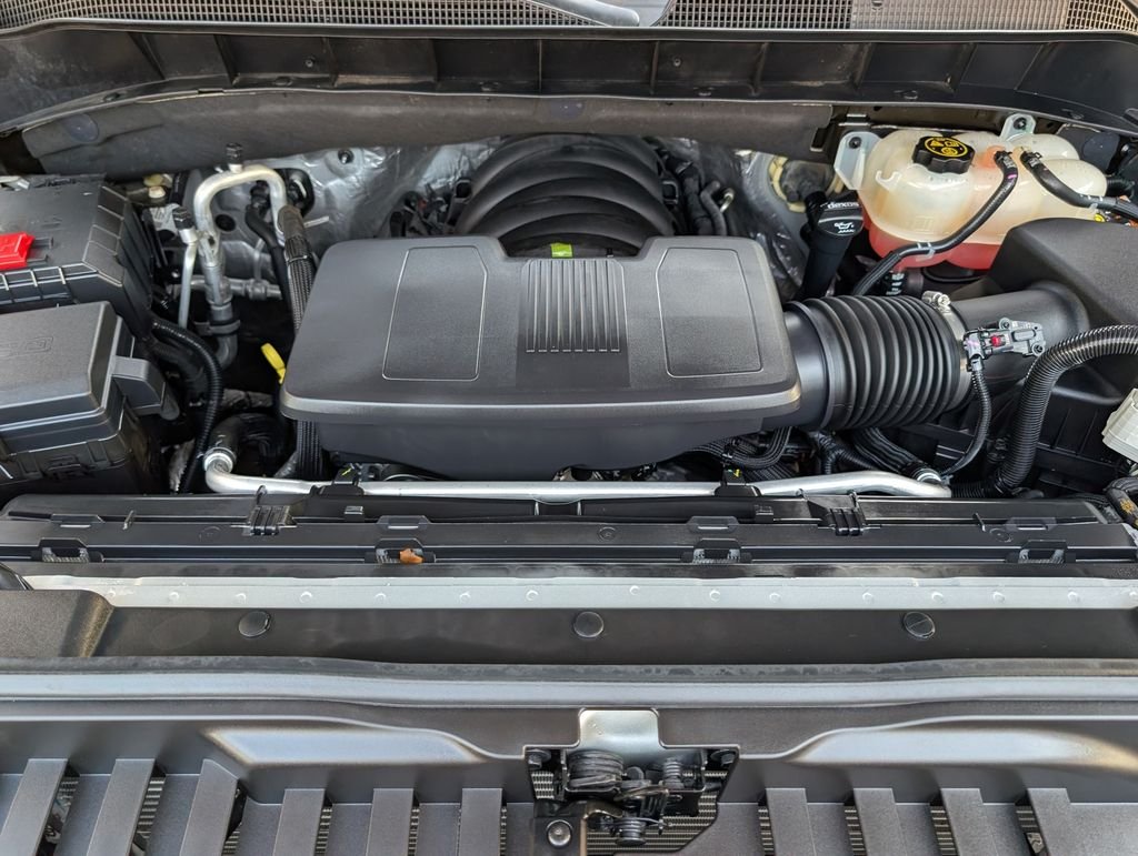 Used 2022 Silver Chevrolet LTZ image 34