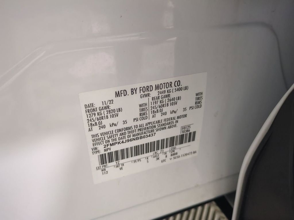 Used 2022 White Ford SEL image 39