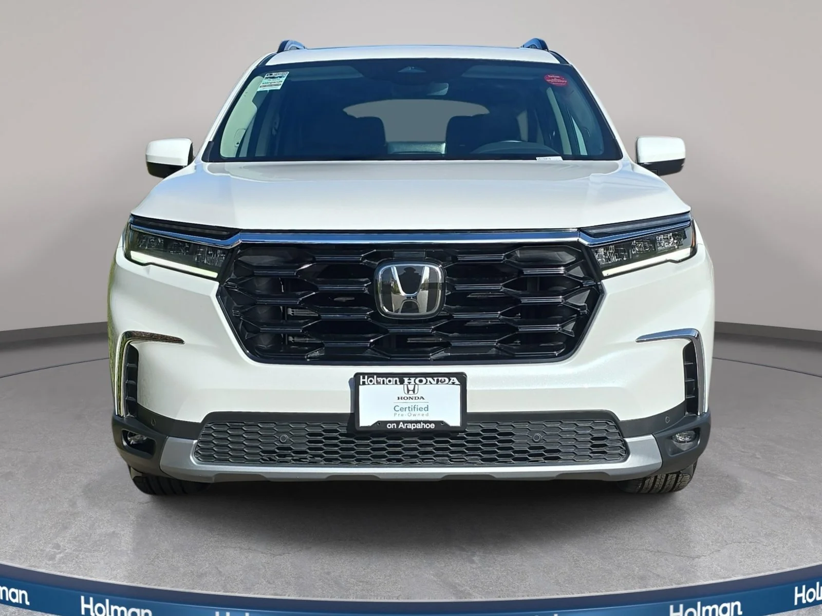 Certified Used 2025 Platinum White Pearl Honda Touring image 2