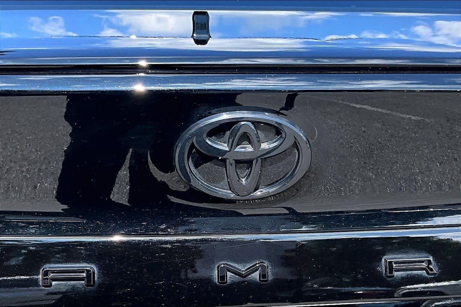 Used 2026 Midnight Black Metallic Toyota XSE image 31