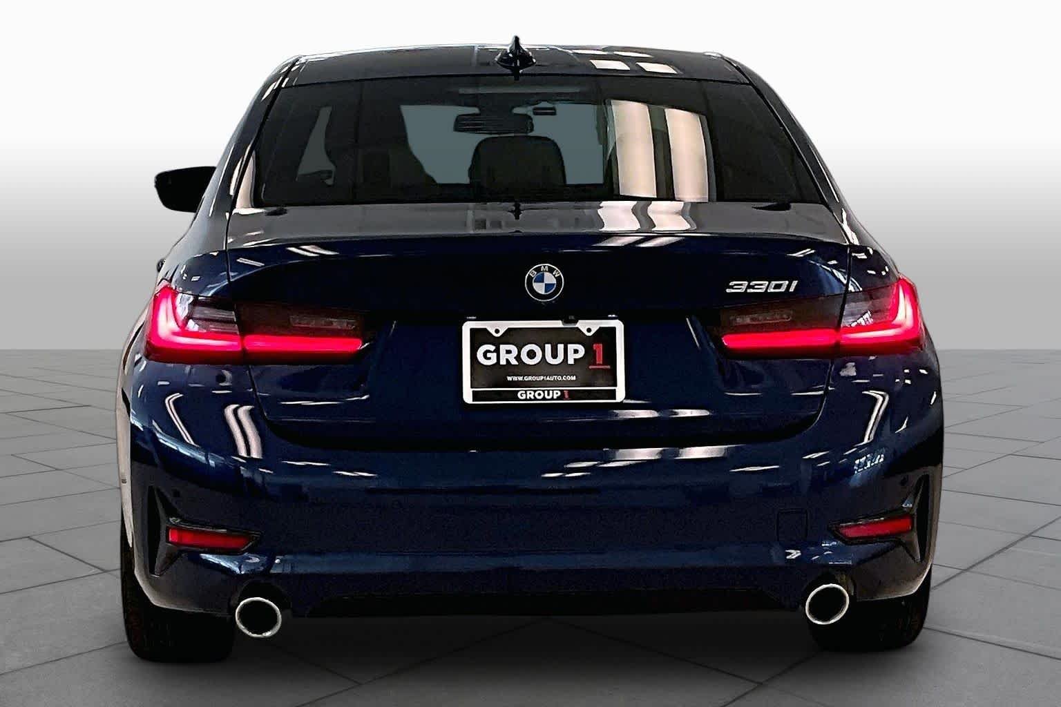 Used 2020 Mediterranean Blue Metallic BMW 330i image 4