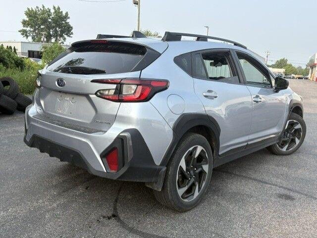 Used 2024 Ice Silver Metallic Subaru Limited image 13