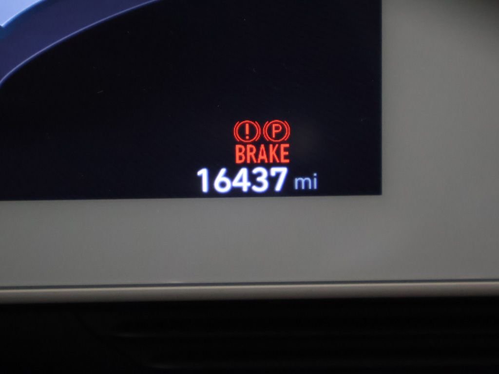 Used 2024 White Hyundai SEL image 37