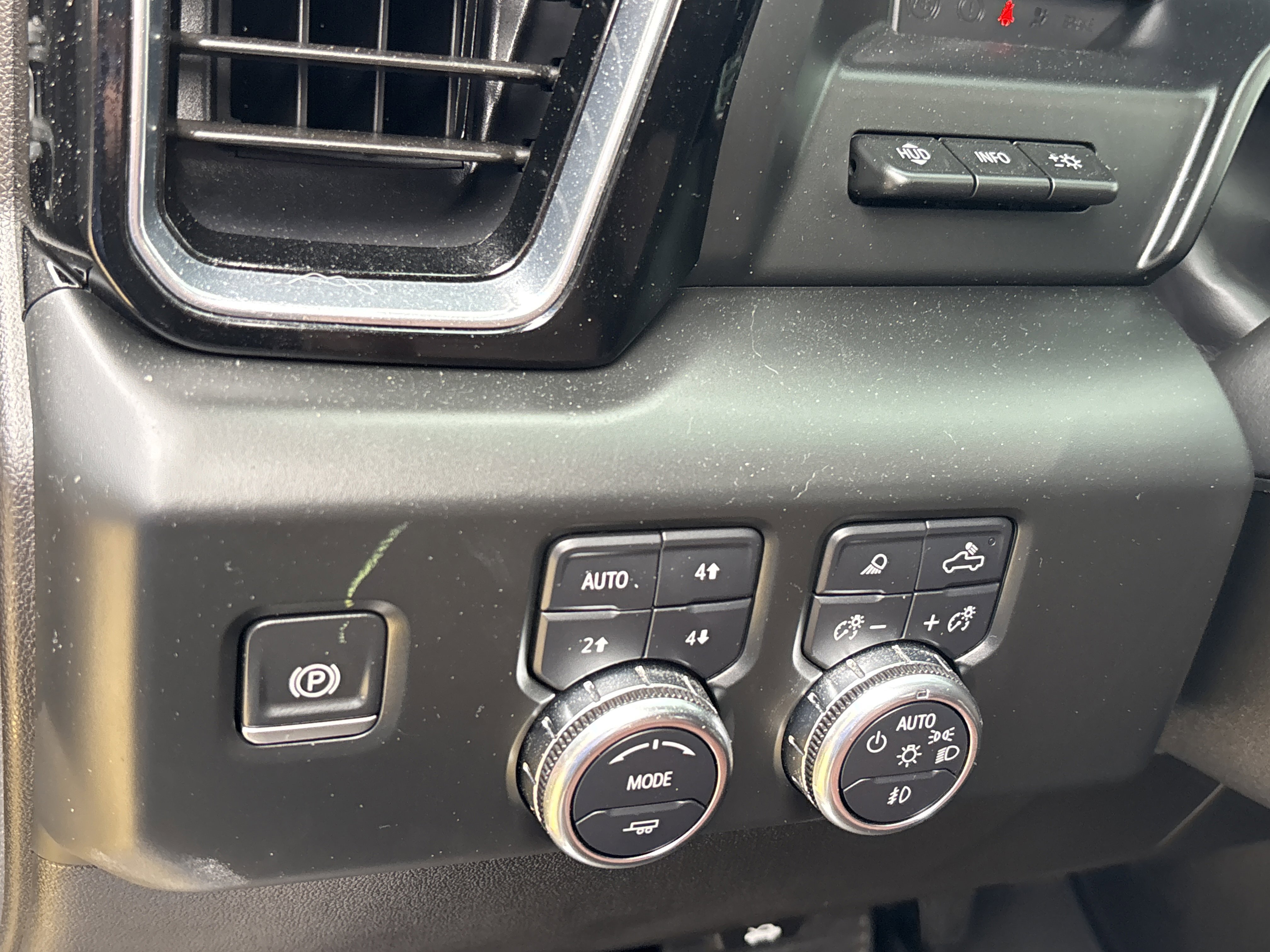 Used 2024 Thunderstorm Gray GMC Denali Ultimate image 25