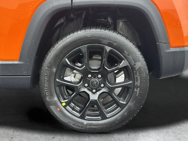 New 2026 Joose (DISC) Jeep Latitude image 17