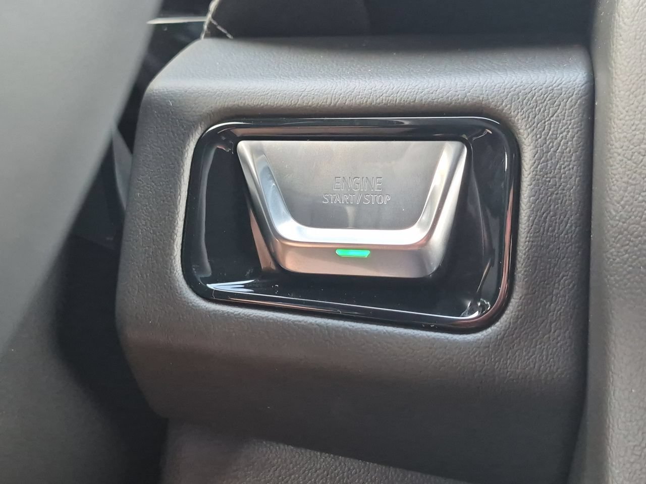 2026 GMC Yukon Denali - Photo 16