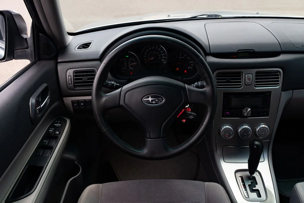Used 2007  Subaru 2.5X image 11