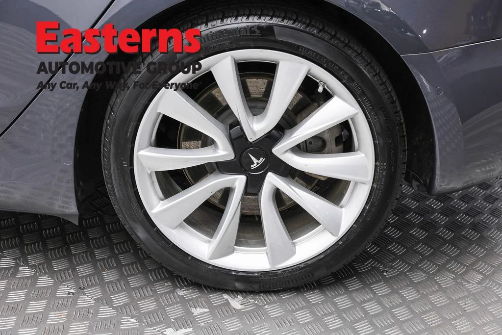 Used 2019 Gray Tesla Long Range image 8