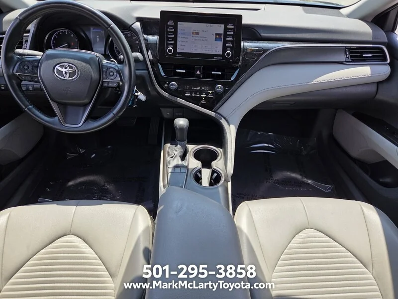 Used 2024 Midnight Black Metallic TOYOTA SE AUTO image 12