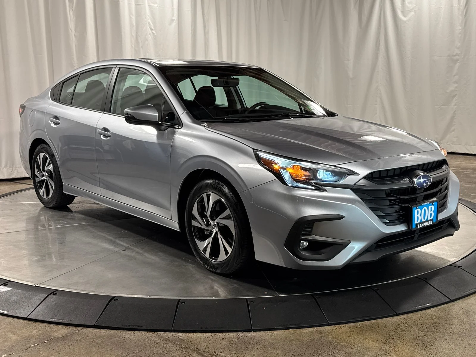 Used 2024 Ice Silver Metallic Subaru Premium image 7