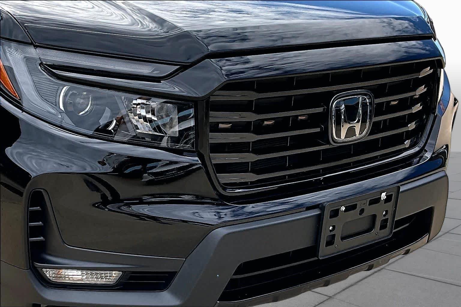 Used 2023 Crystal Black Pearl Honda Sport image 28