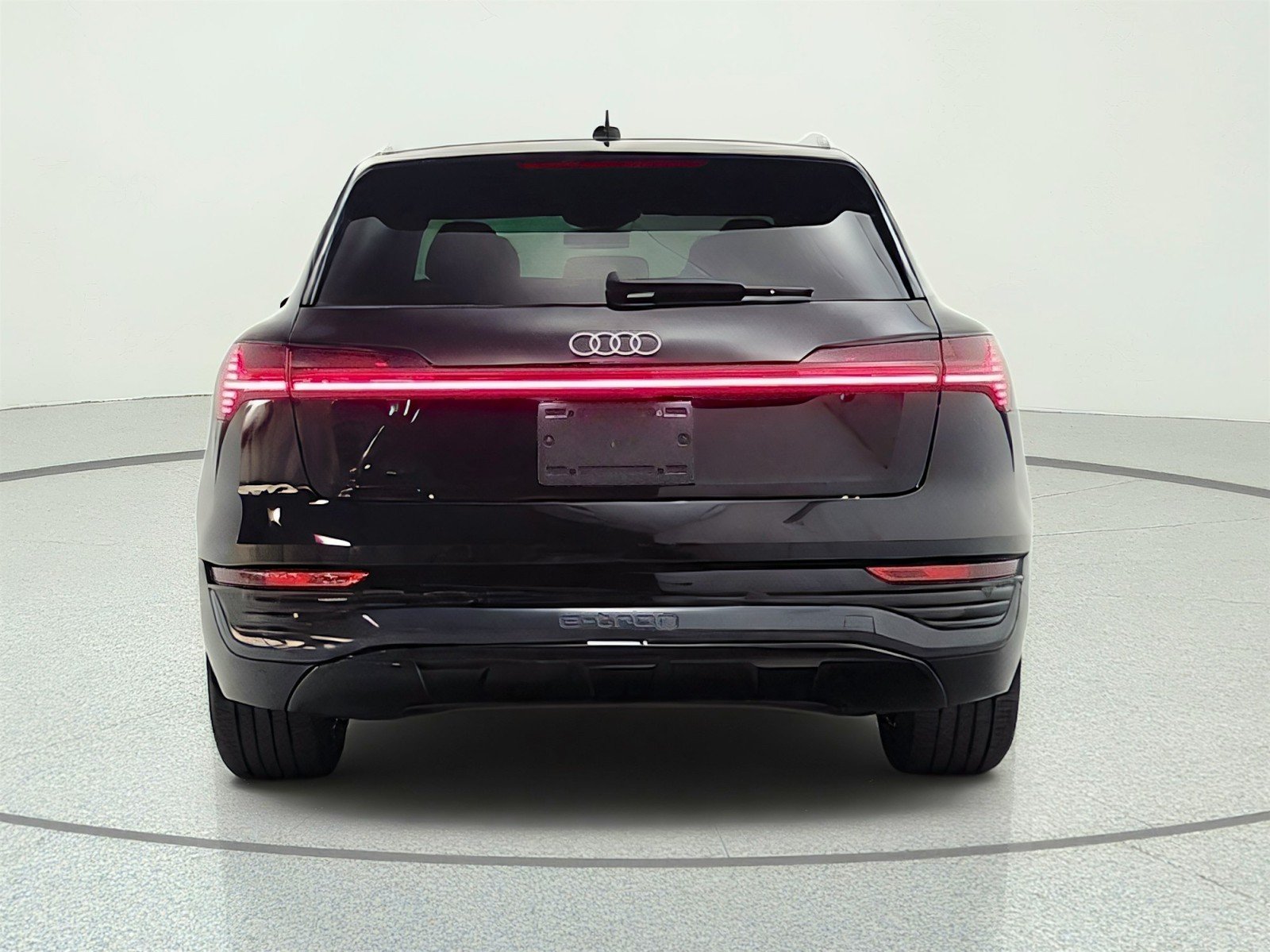 Used 2024 Mythos Black Metallic Audi Premium Plus quattro image 6