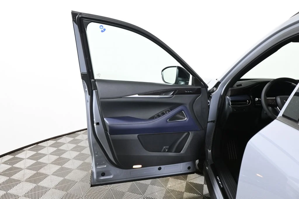 New 2026 Gray INFINITI SPORT image 31