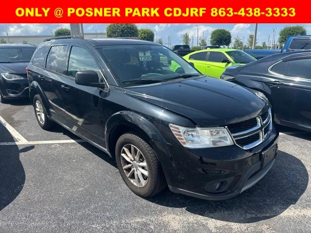 Used 2017 Black Dodge SXT image 2