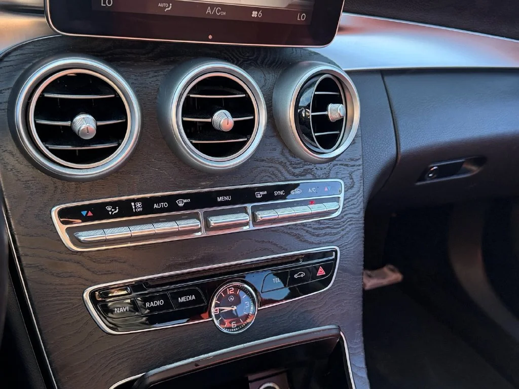 Used 2016 Silver Mercedes-Benz C 300 image 12