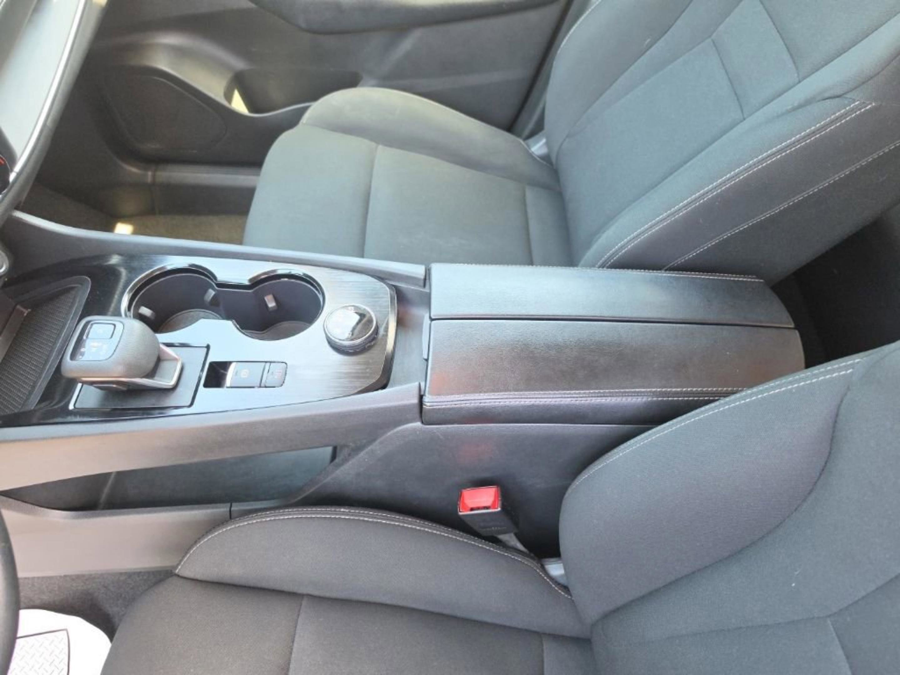 Used 2023 Gry/gray Nissan S image 18