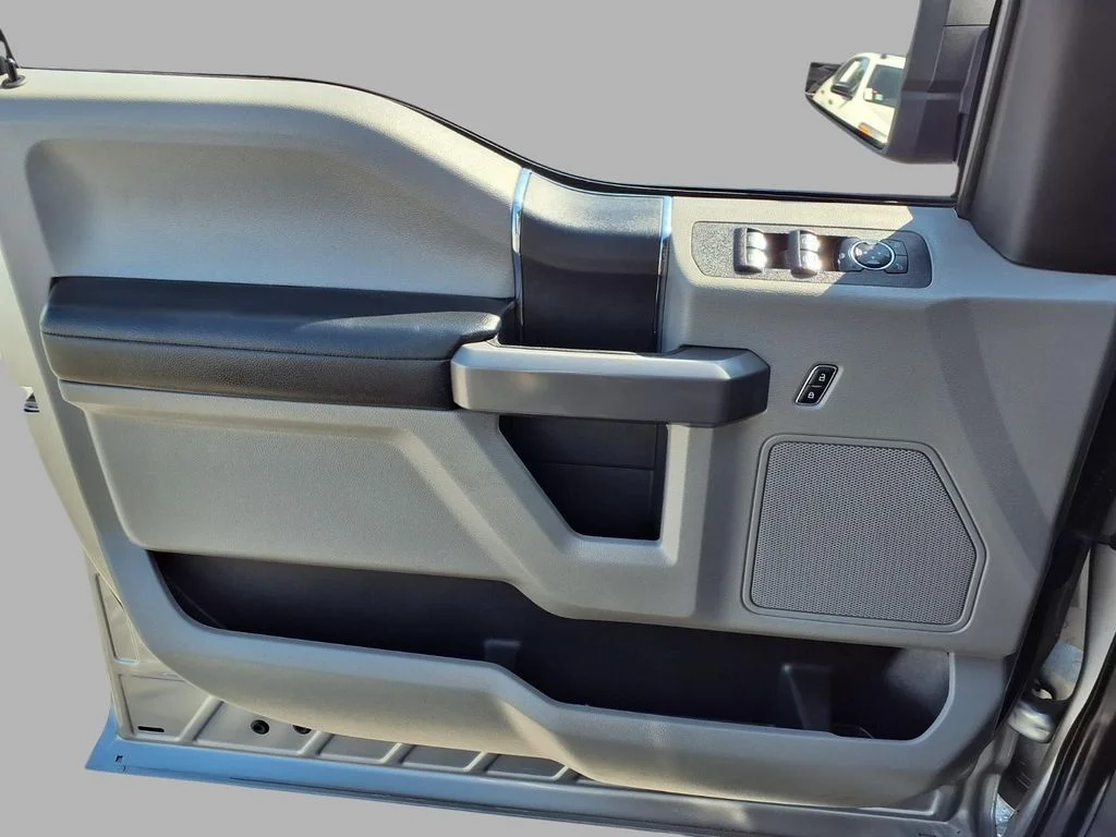 Used 2020 Silver Ford XLT image 20
