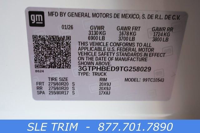 New 2026 Summit White GMC SLE image 26