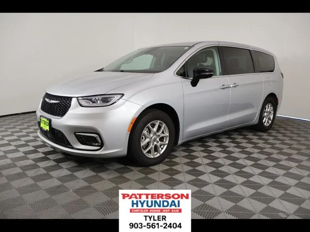 Pre-Owned 2024 Chrysler Pacifica Touring L